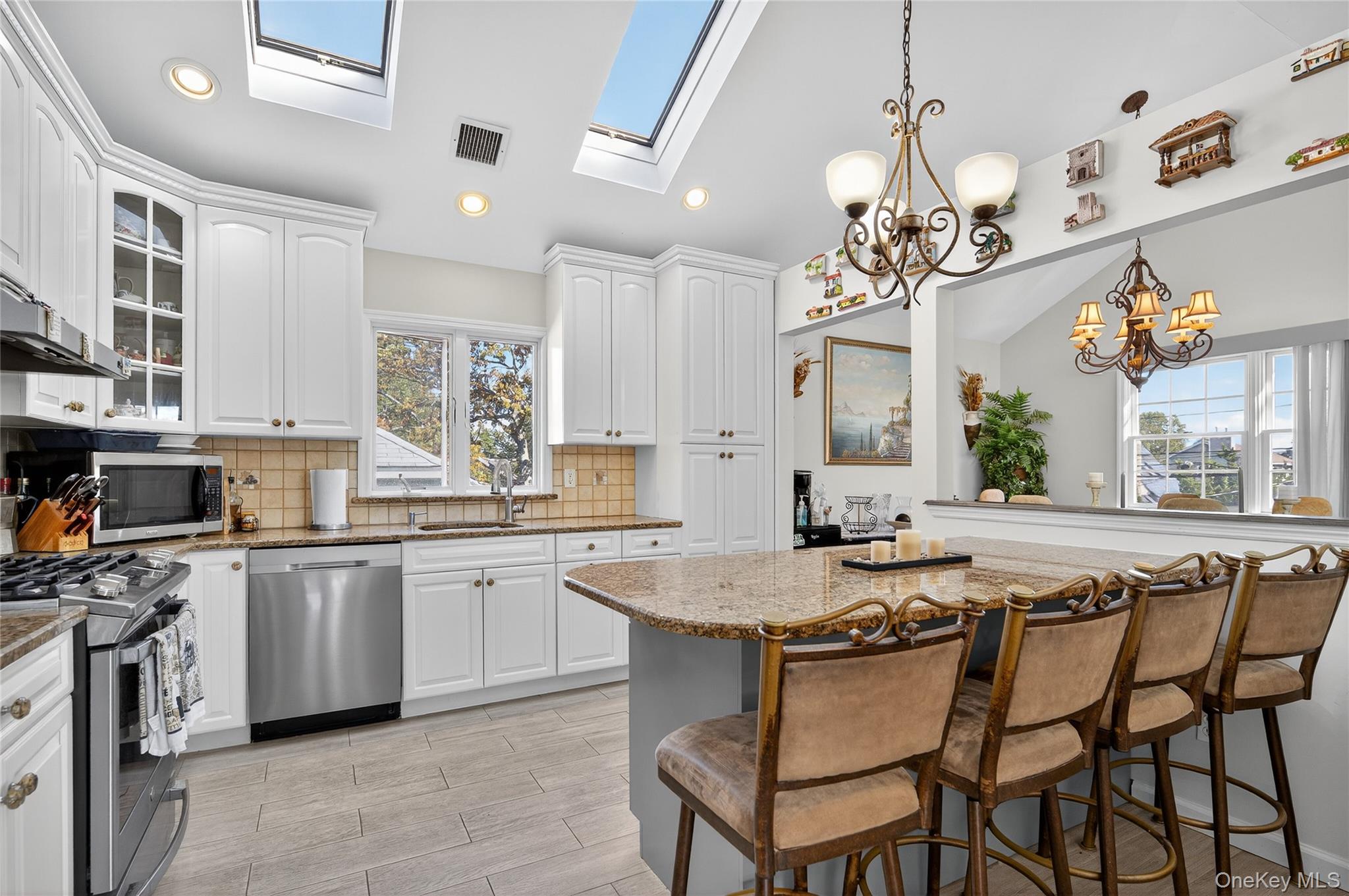 2501 Lancaster Street