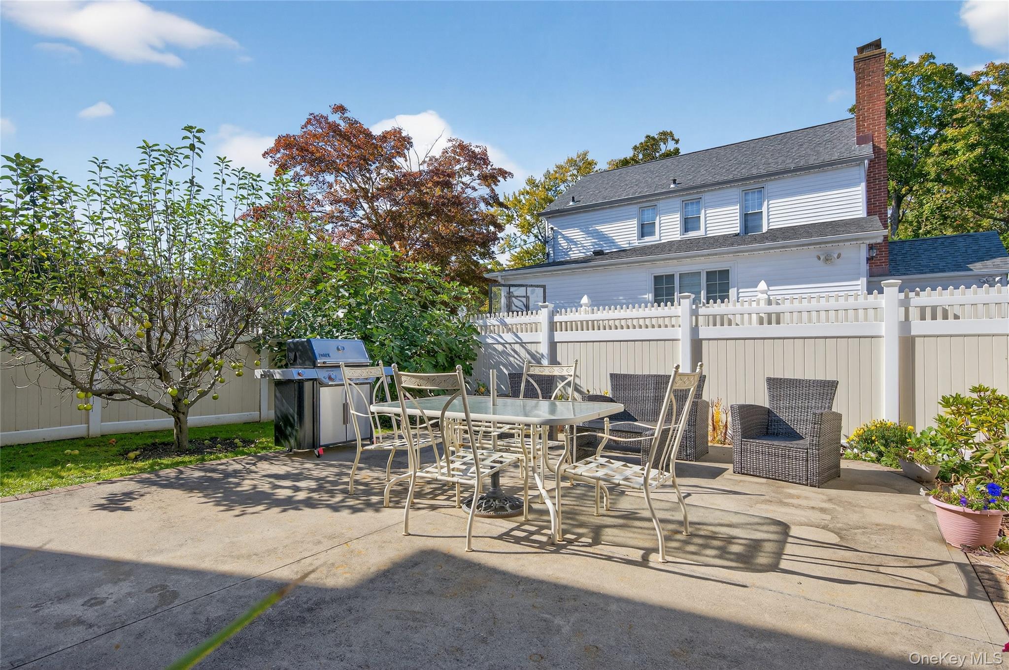 2501 Lancaster Street