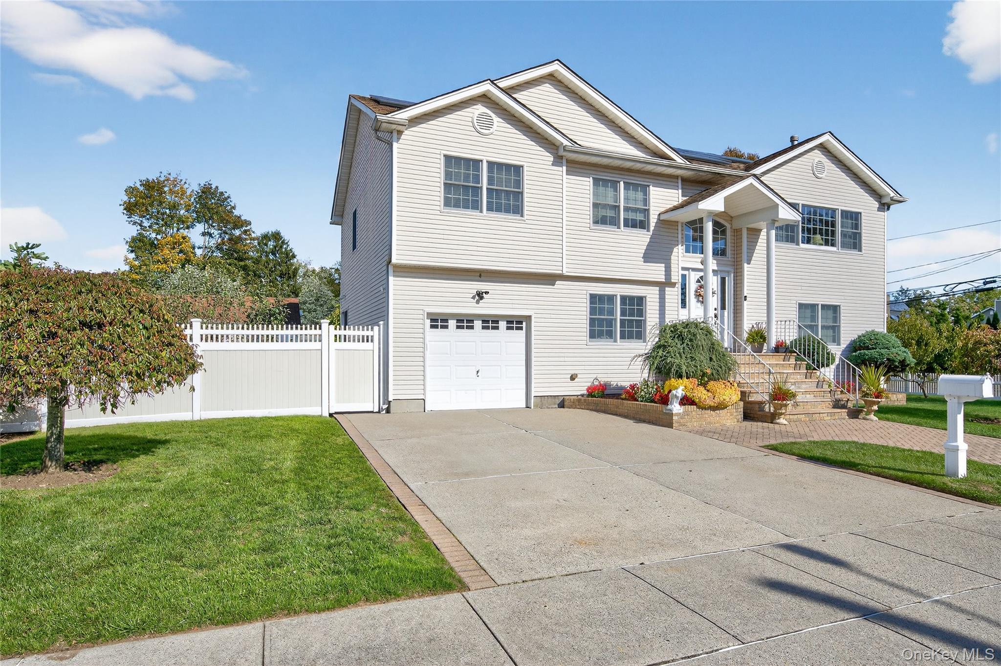 2501 Lancaster Street