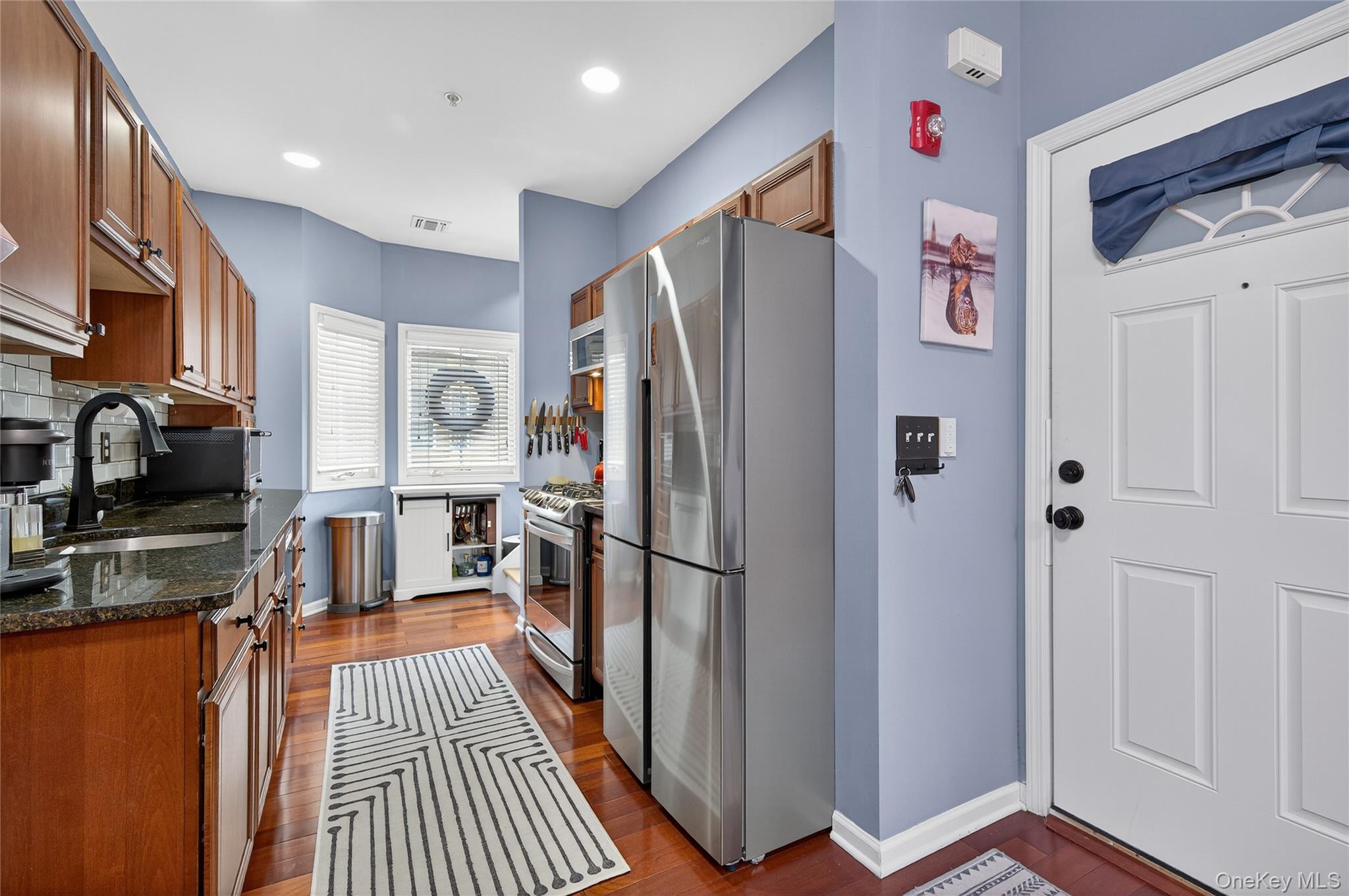 330 Maple Avenue Unit: 19