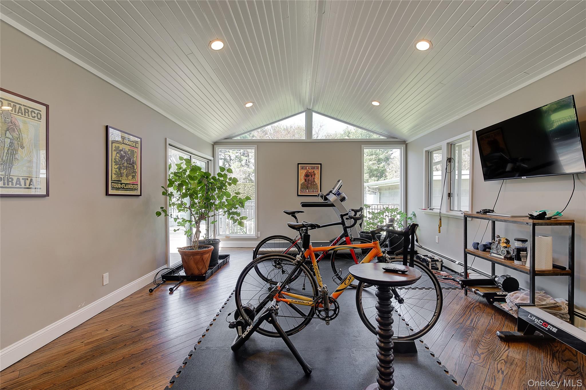 189 Old Westbury Road