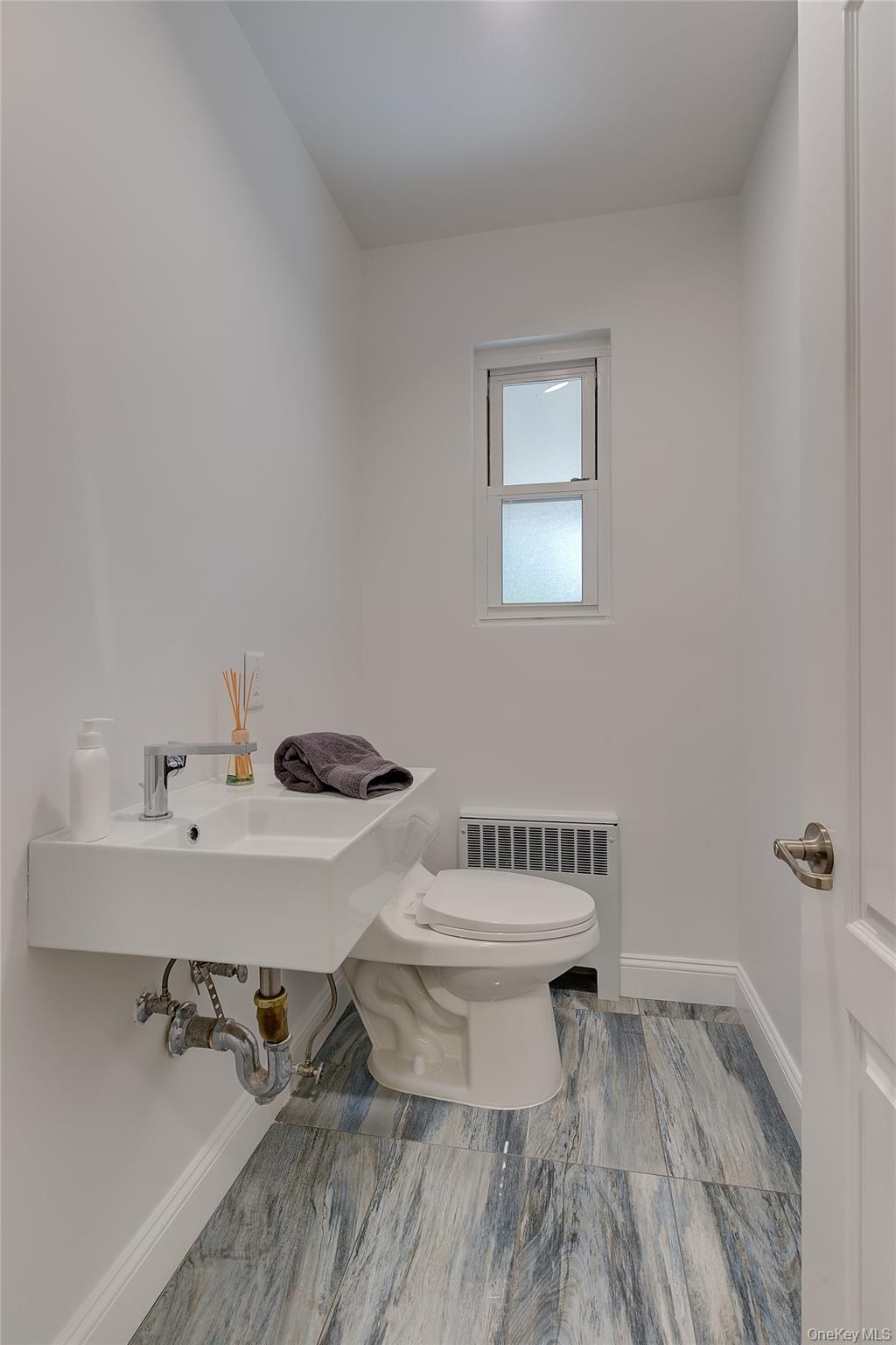 189 Old Westbury Road