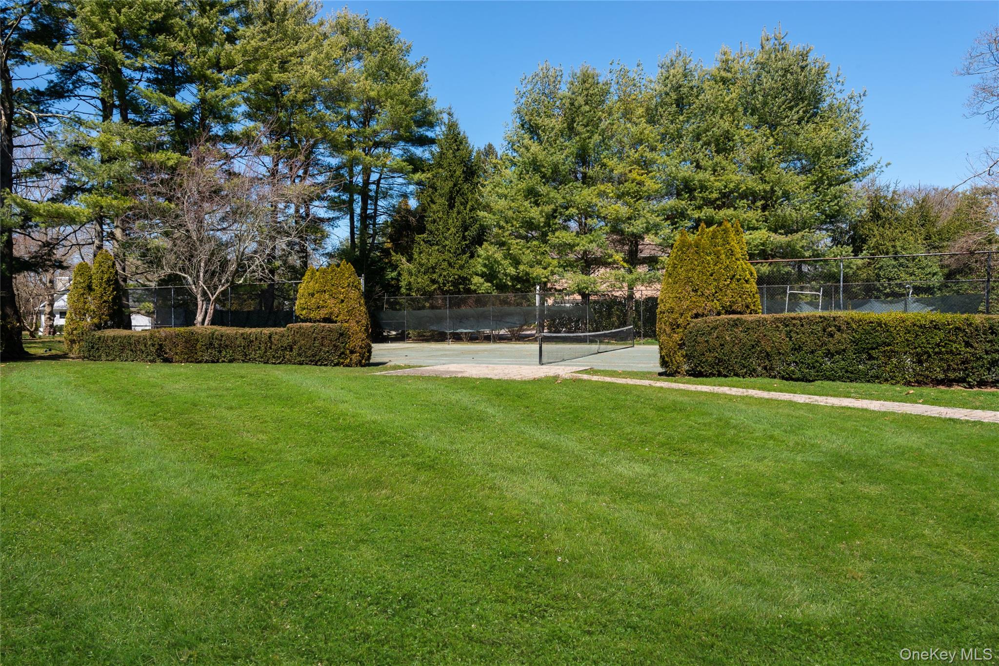 189 Old Westbury Road