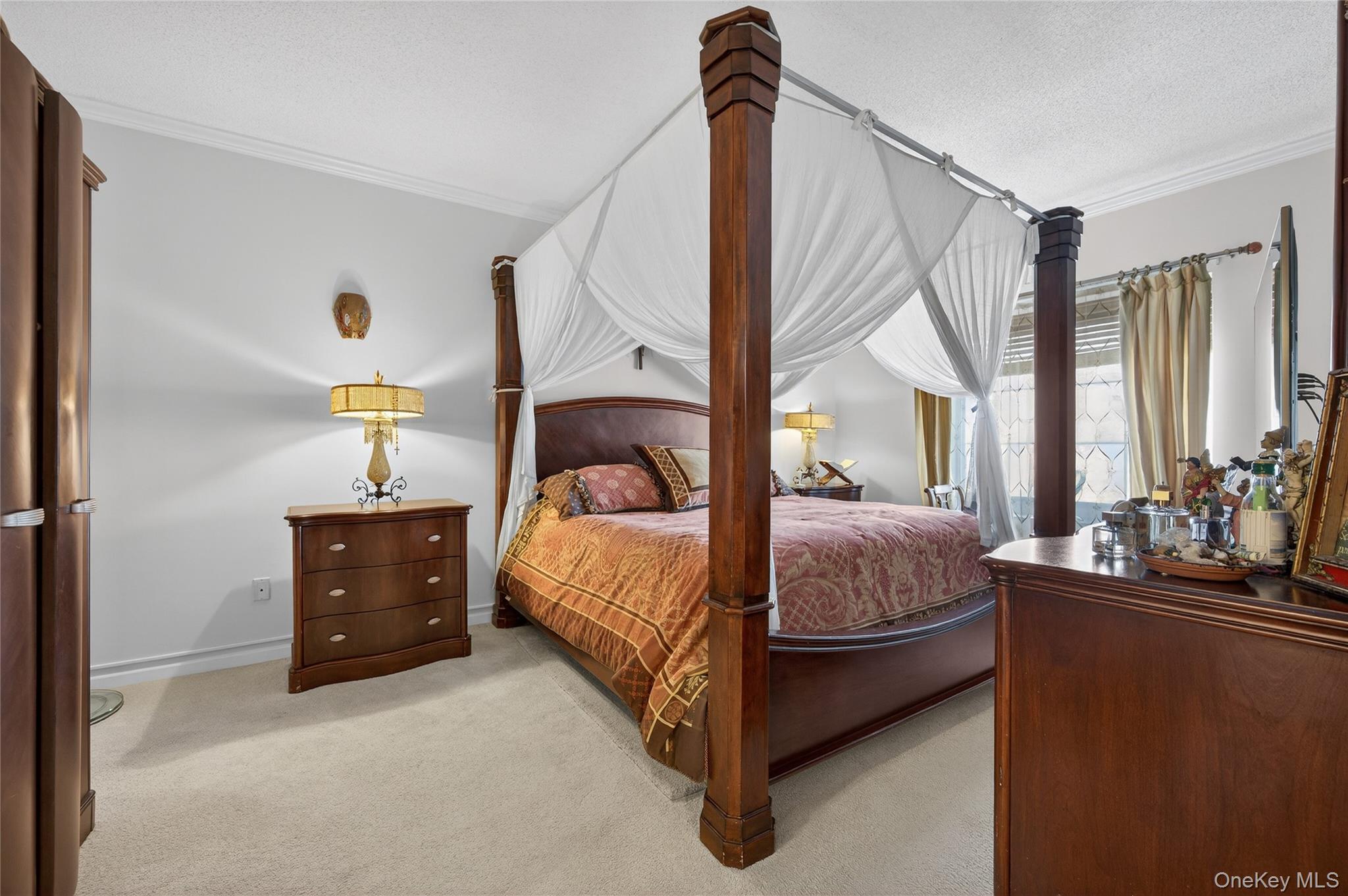 242 Maple Avenue Unit: 601