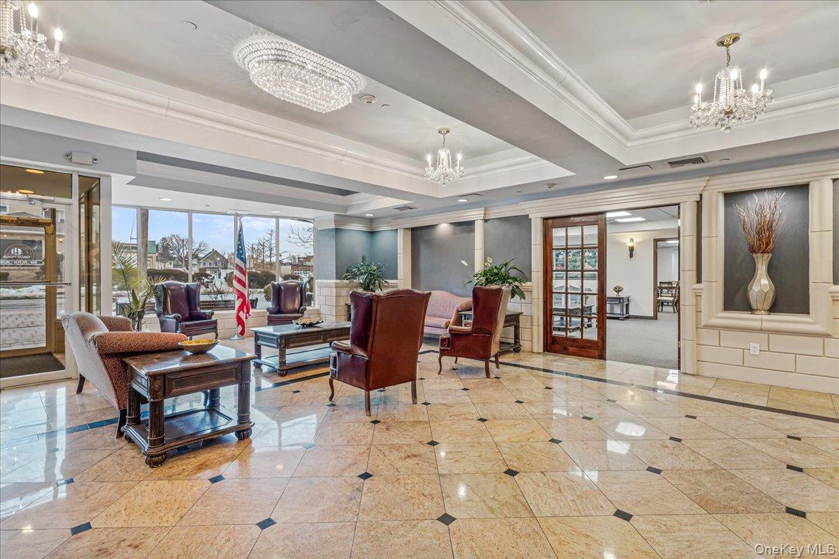 242 Maple Avenue Unit: 601