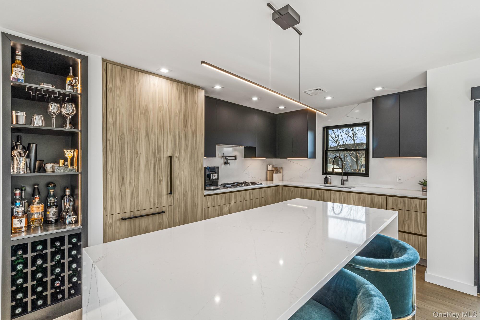 3000 Holiday Park Drive