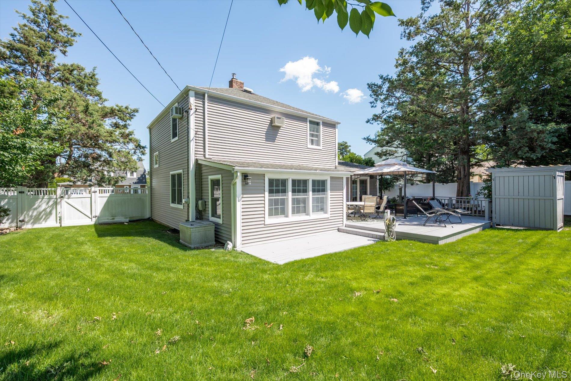 84 Earl Street