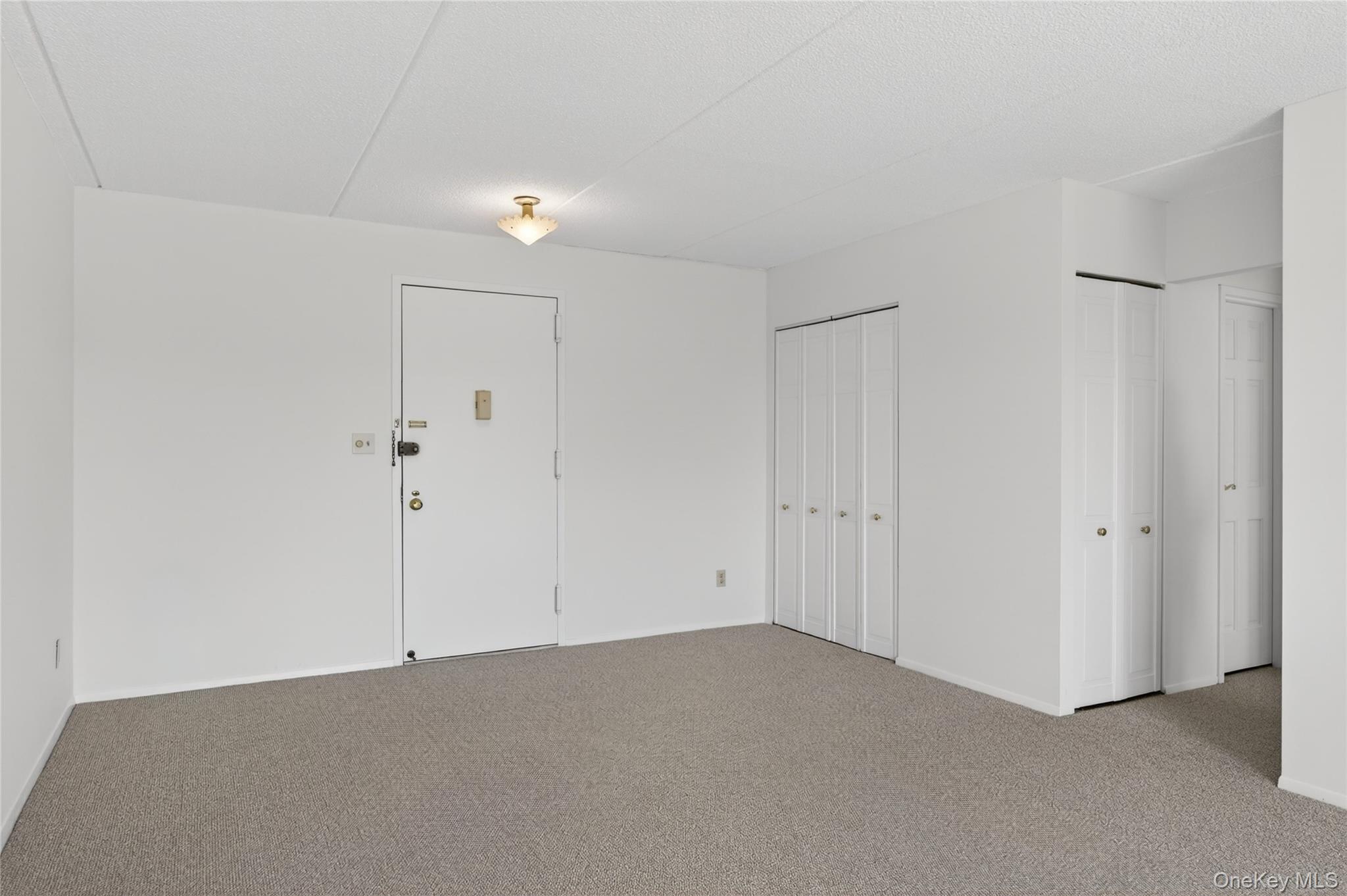 175 Maple Avenue Unit: 3G