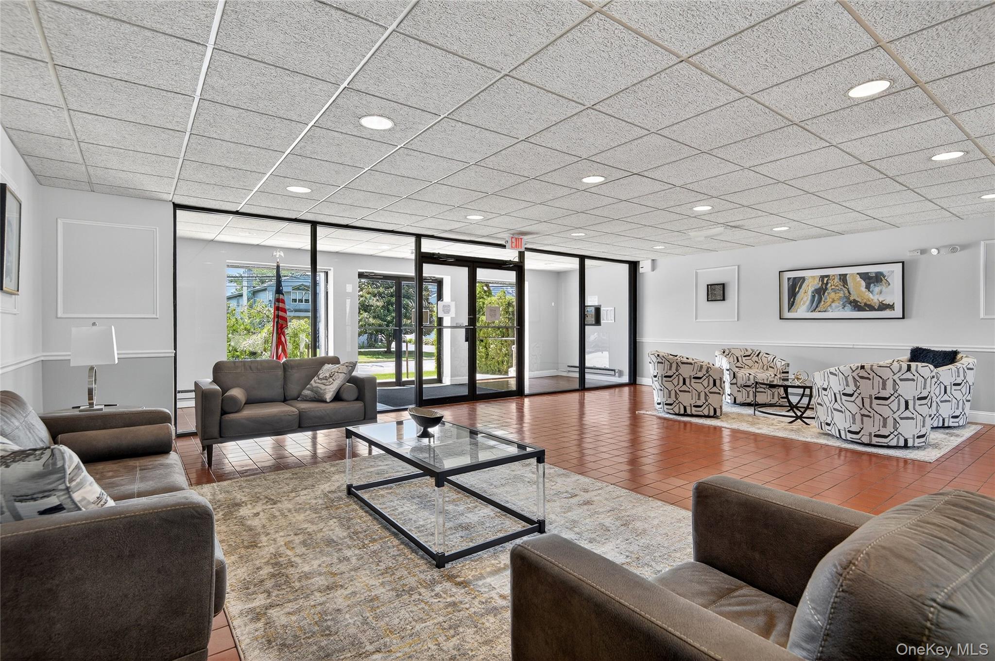 175 Maple Avenue Unit: 3G