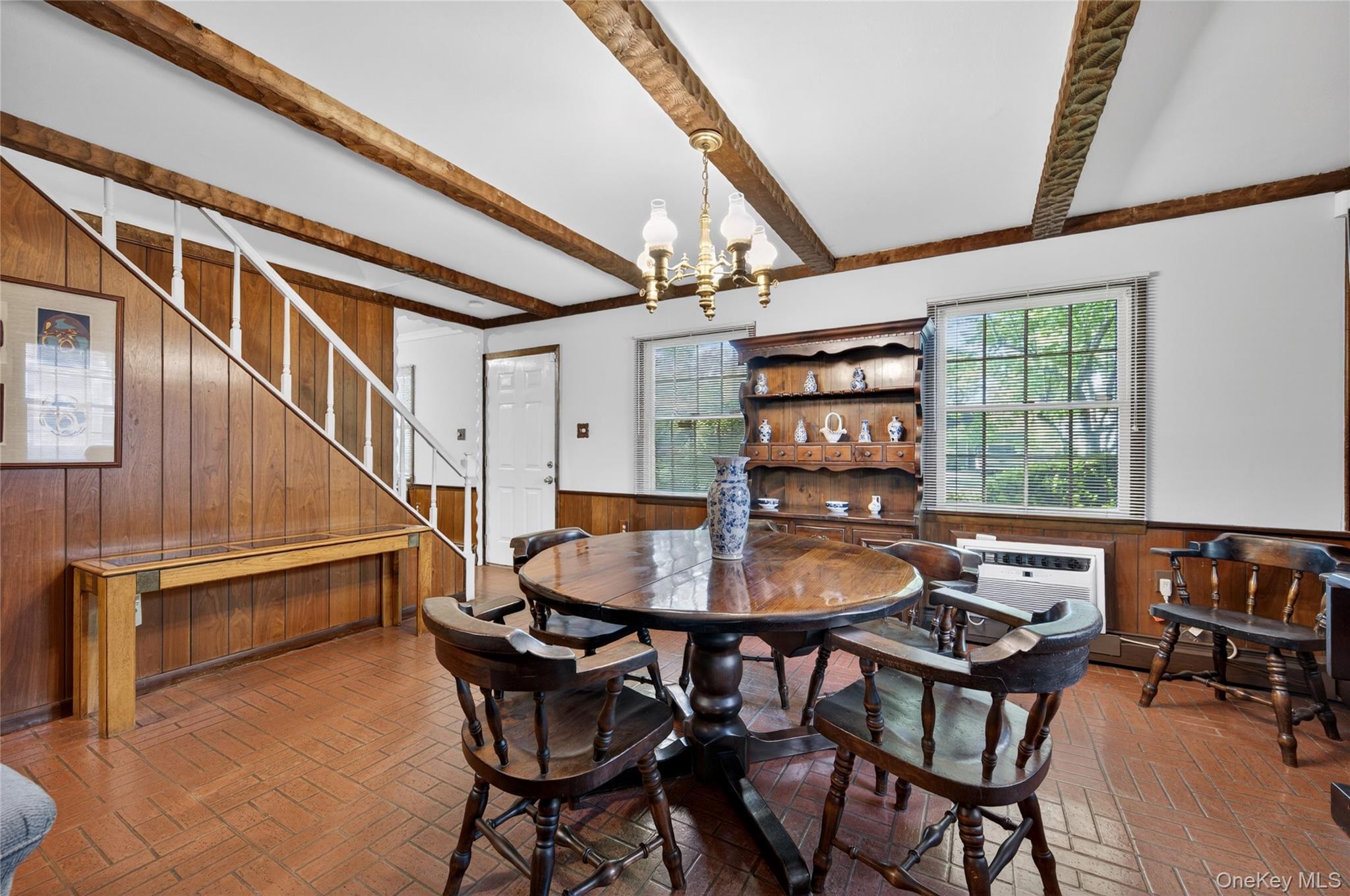 261 Wright Avenue