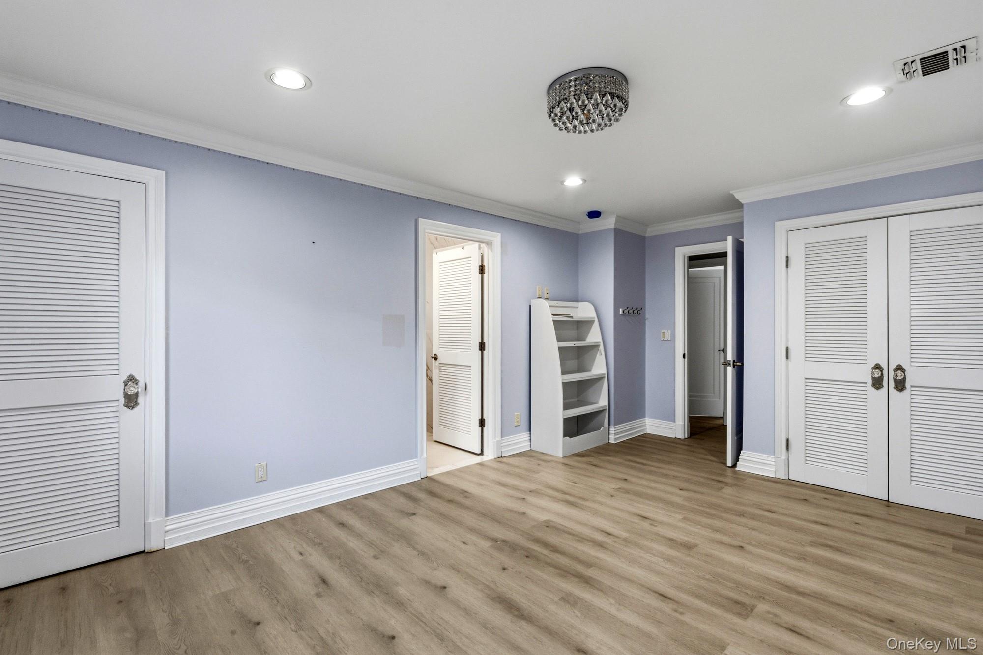 18 Sherwood Lane