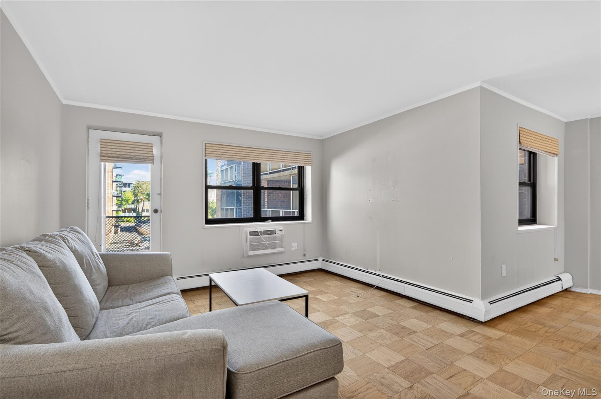100 Clinton Avenue Unit: 2Y