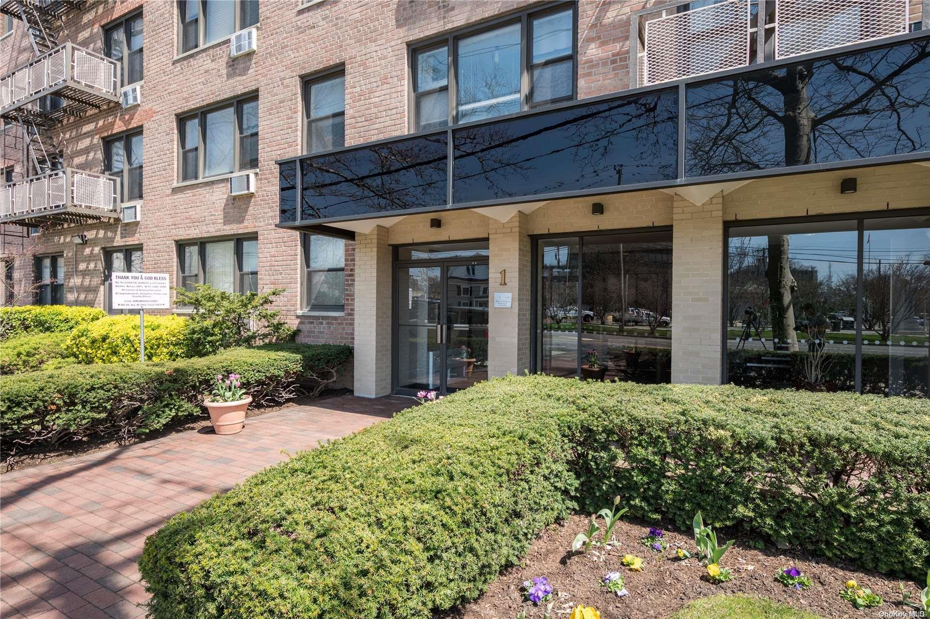 1 Birchwood Court Unit: 5B