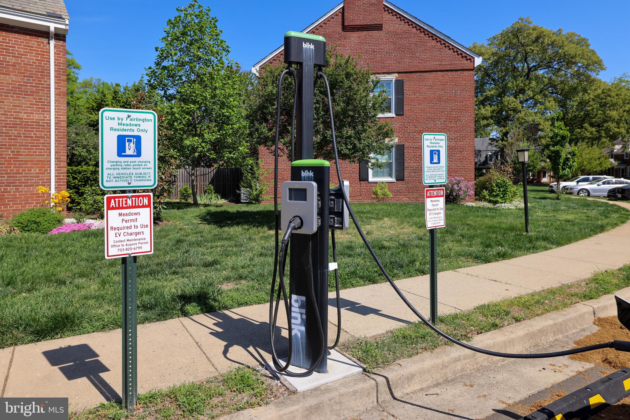 3363 S STAFFORD STREET