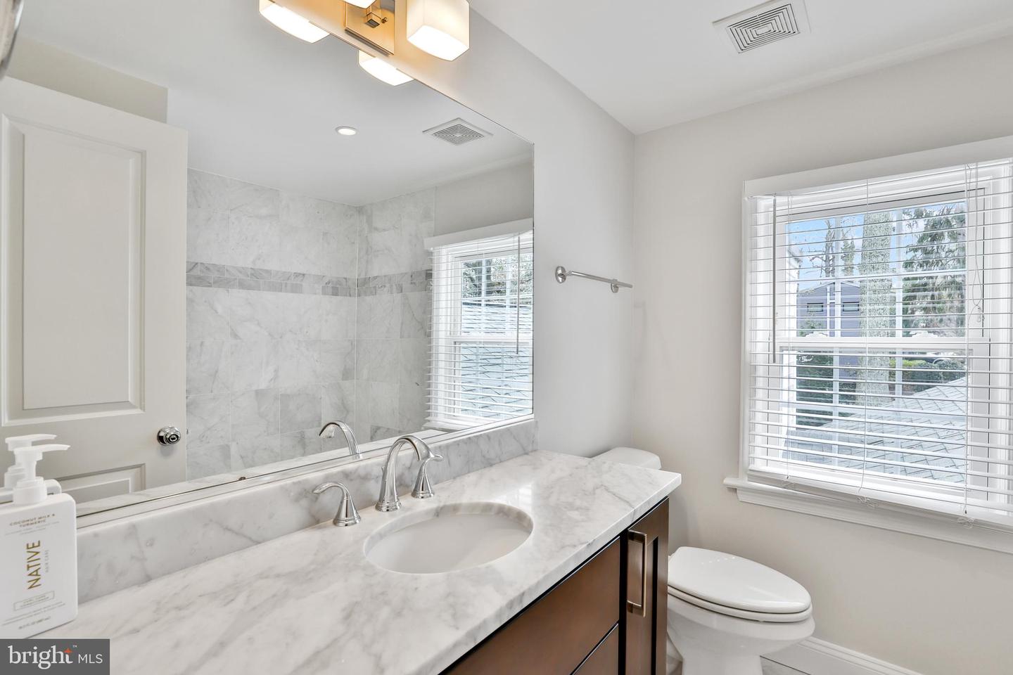 1309 Gibson Pl