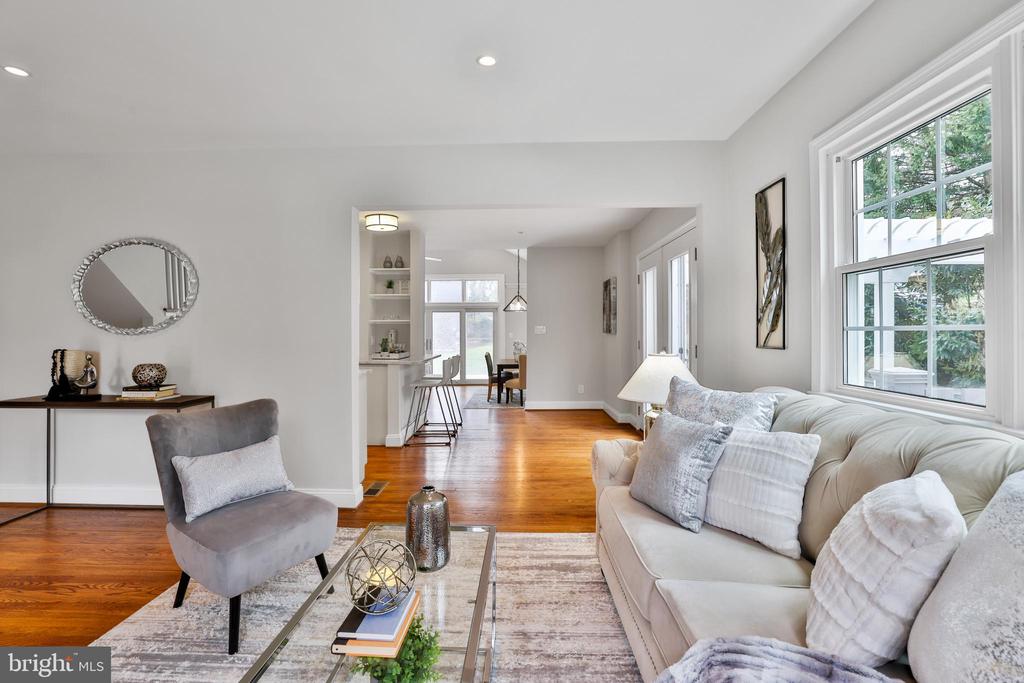 1309 Gibson Pl