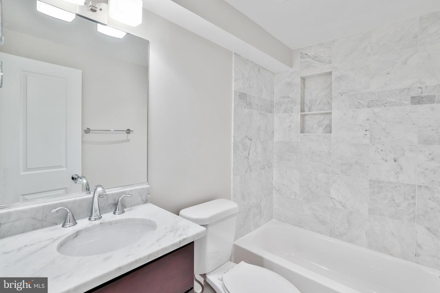 1309 Gibson Pl
