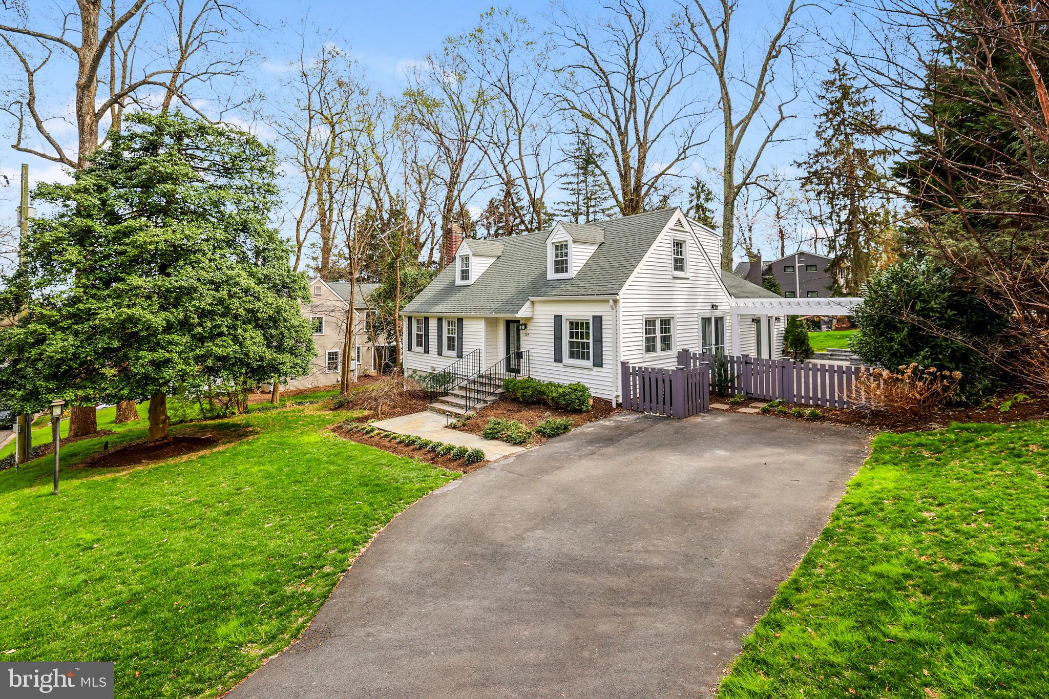 1309 Gibson Pl