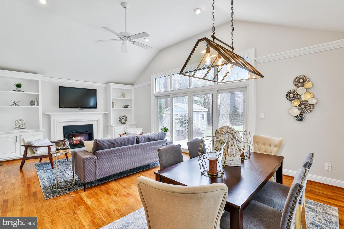 1309 Gibson Pl