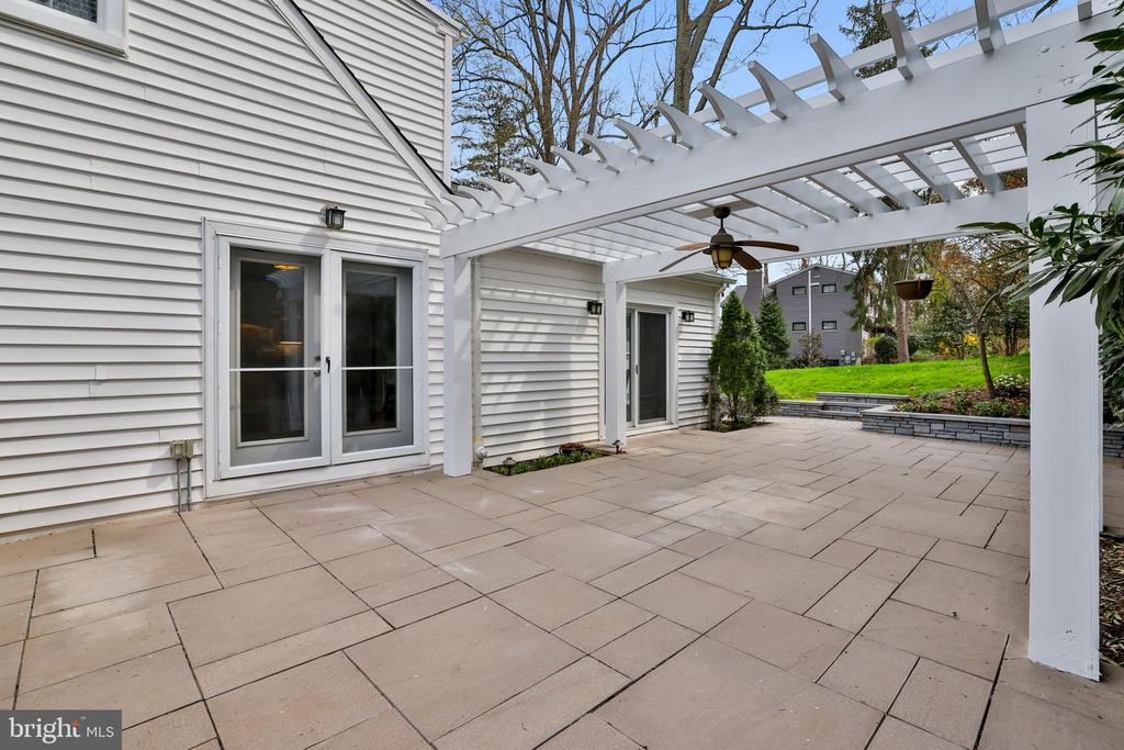 1309 Gibson Pl