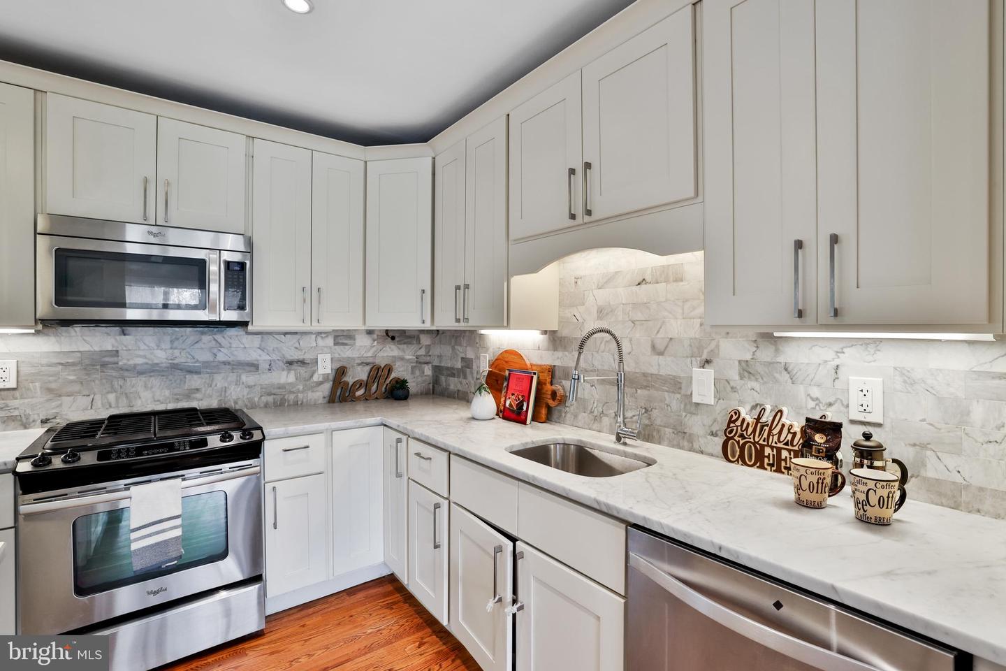 1309 Gibson Pl