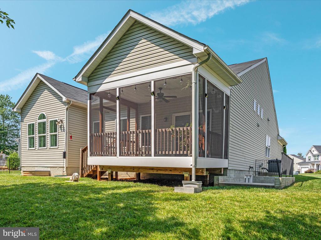 4116 EDDY COURT