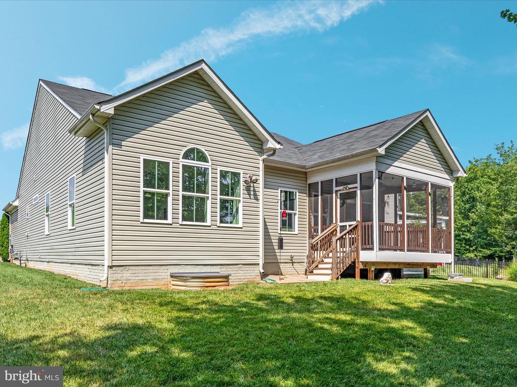 4116 EDDY COURT
