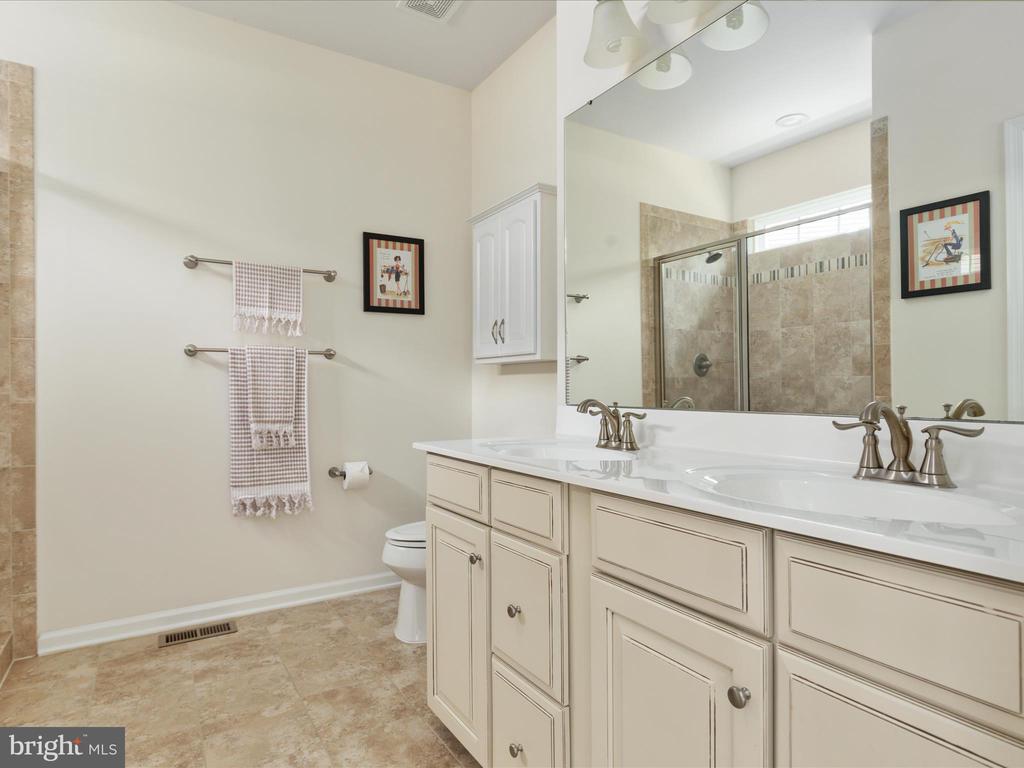 4116 EDDY COURT