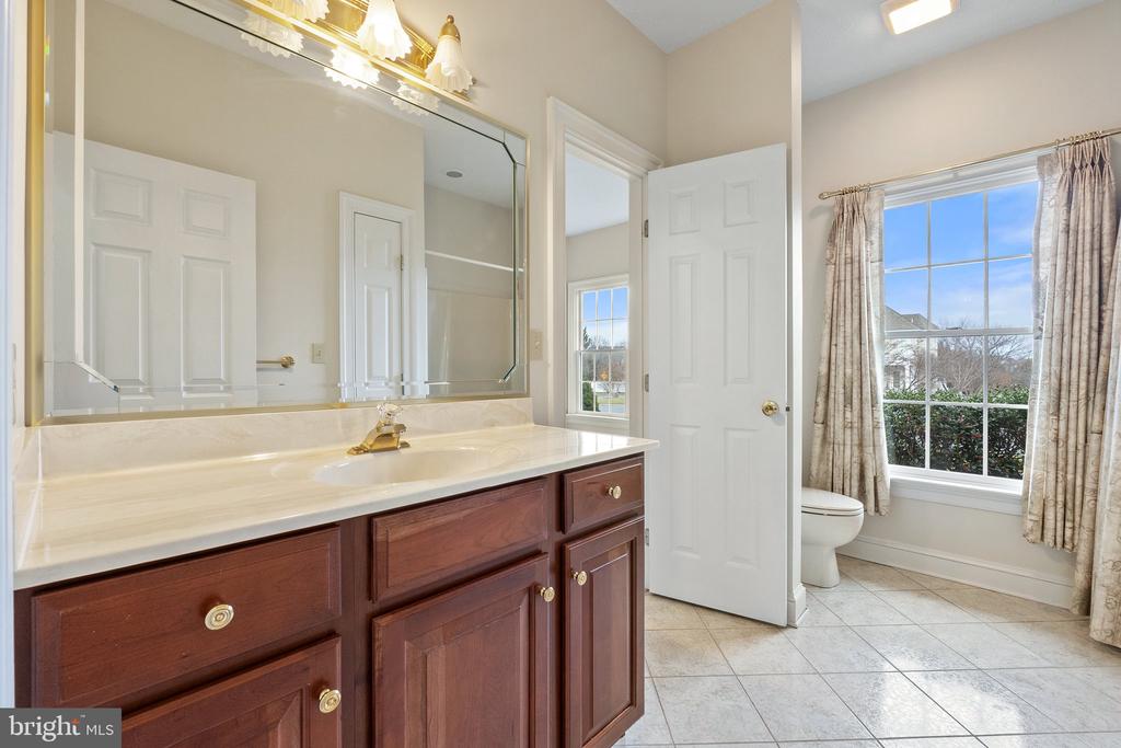 107 Dewberry Dr