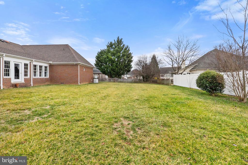 107 Dewberry Dr