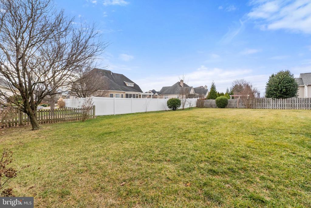 107 Dewberry Dr
