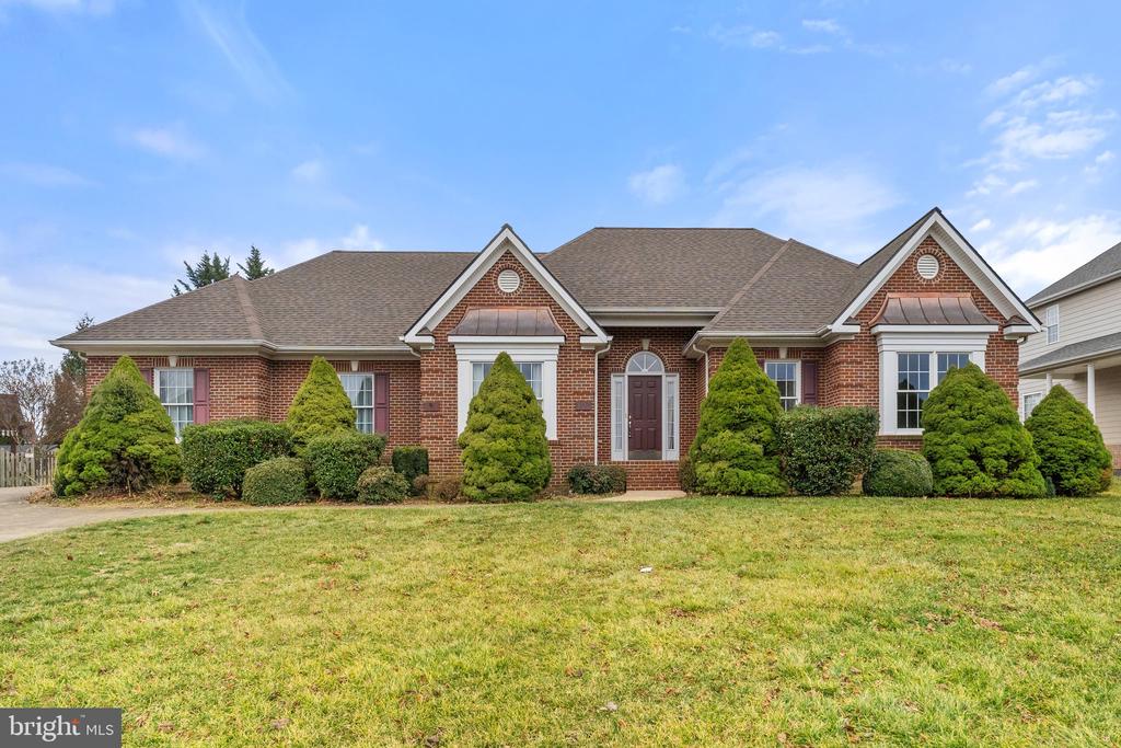 107 Dewberry Dr