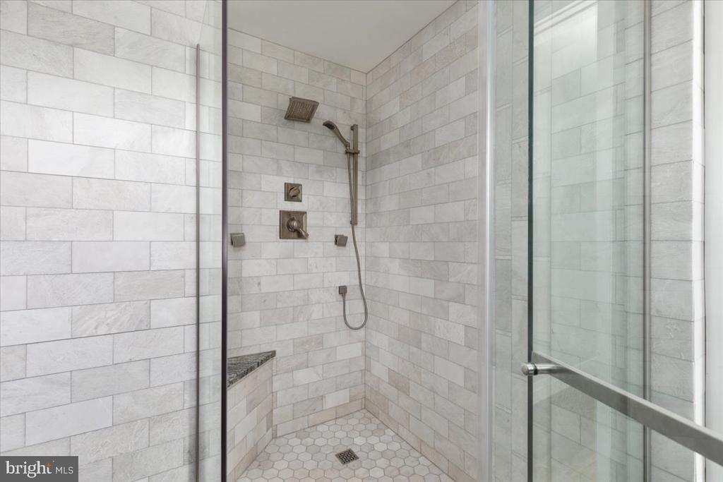 108 Milam Dr