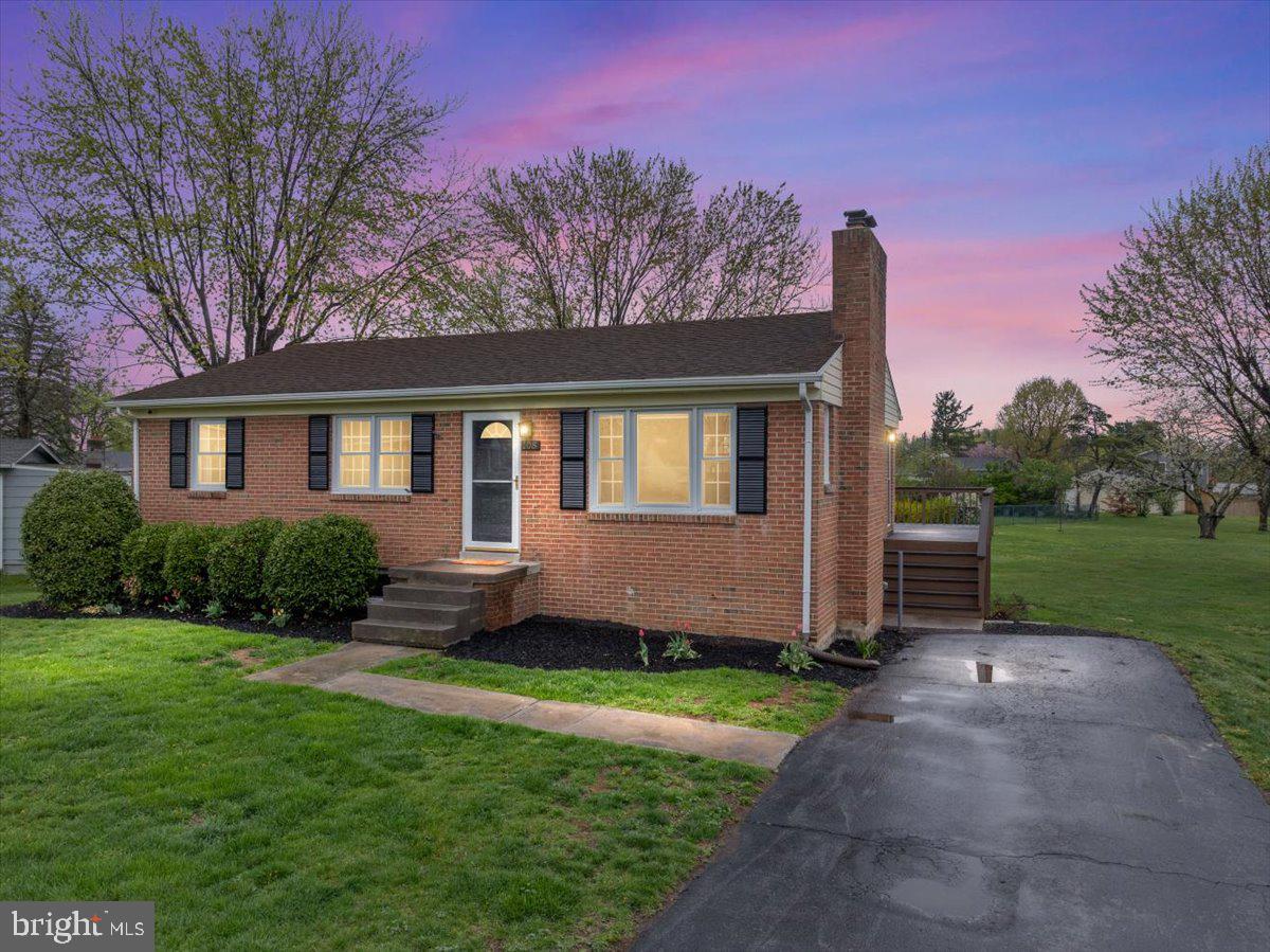 108 Milam Dr