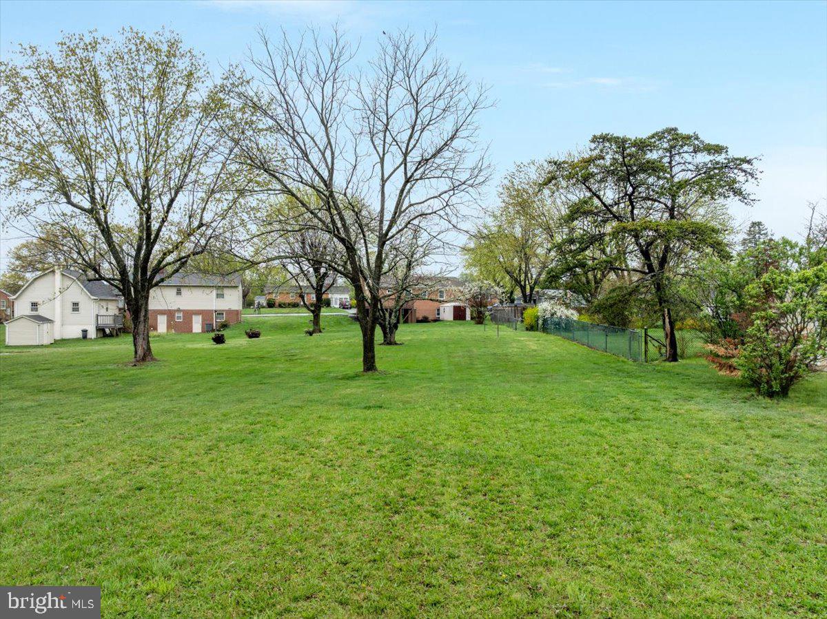 108 Milam Dr