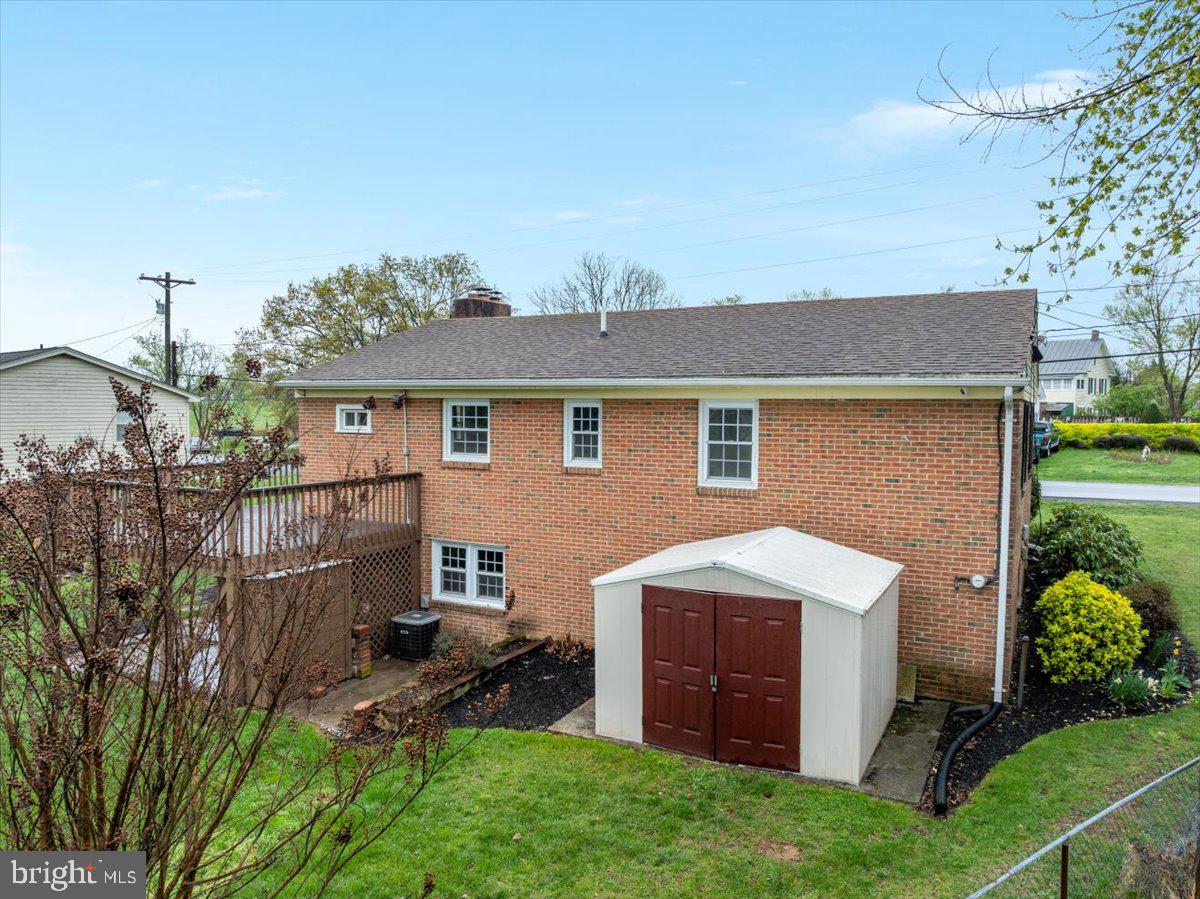 108 Milam Dr