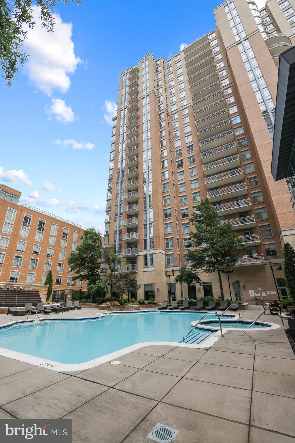 11990 Market STREET Unit: 906