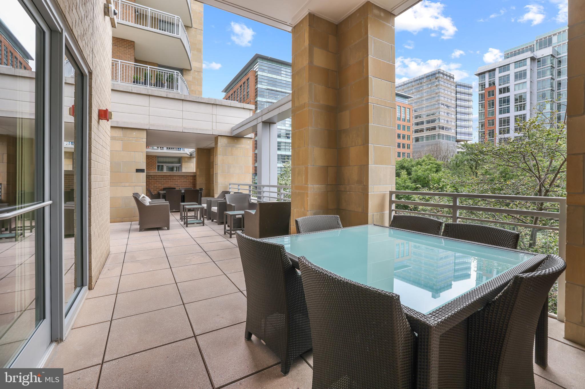 11990 Market STREET Unit: 906