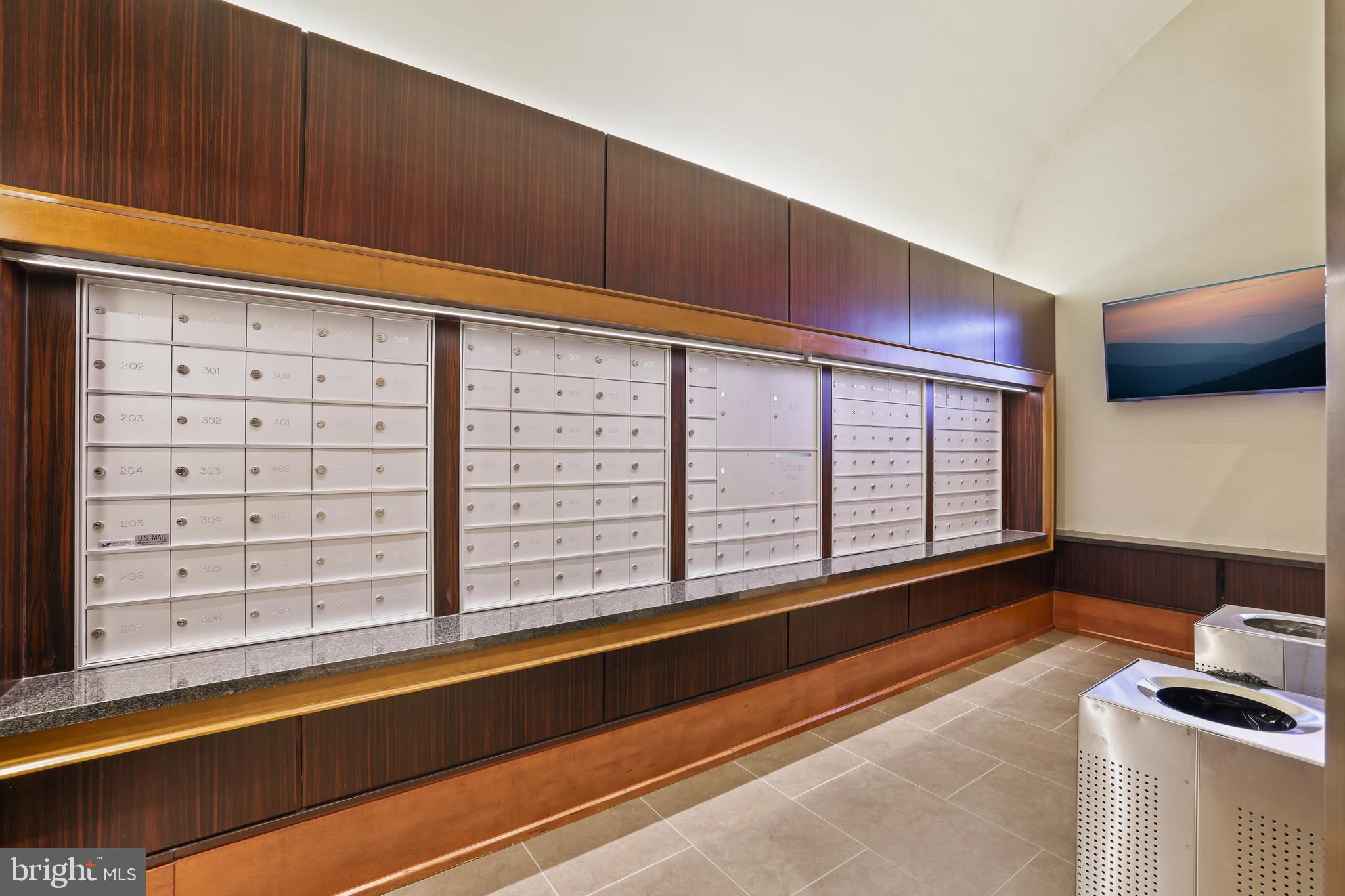 11990 Market STREET Unit: 906