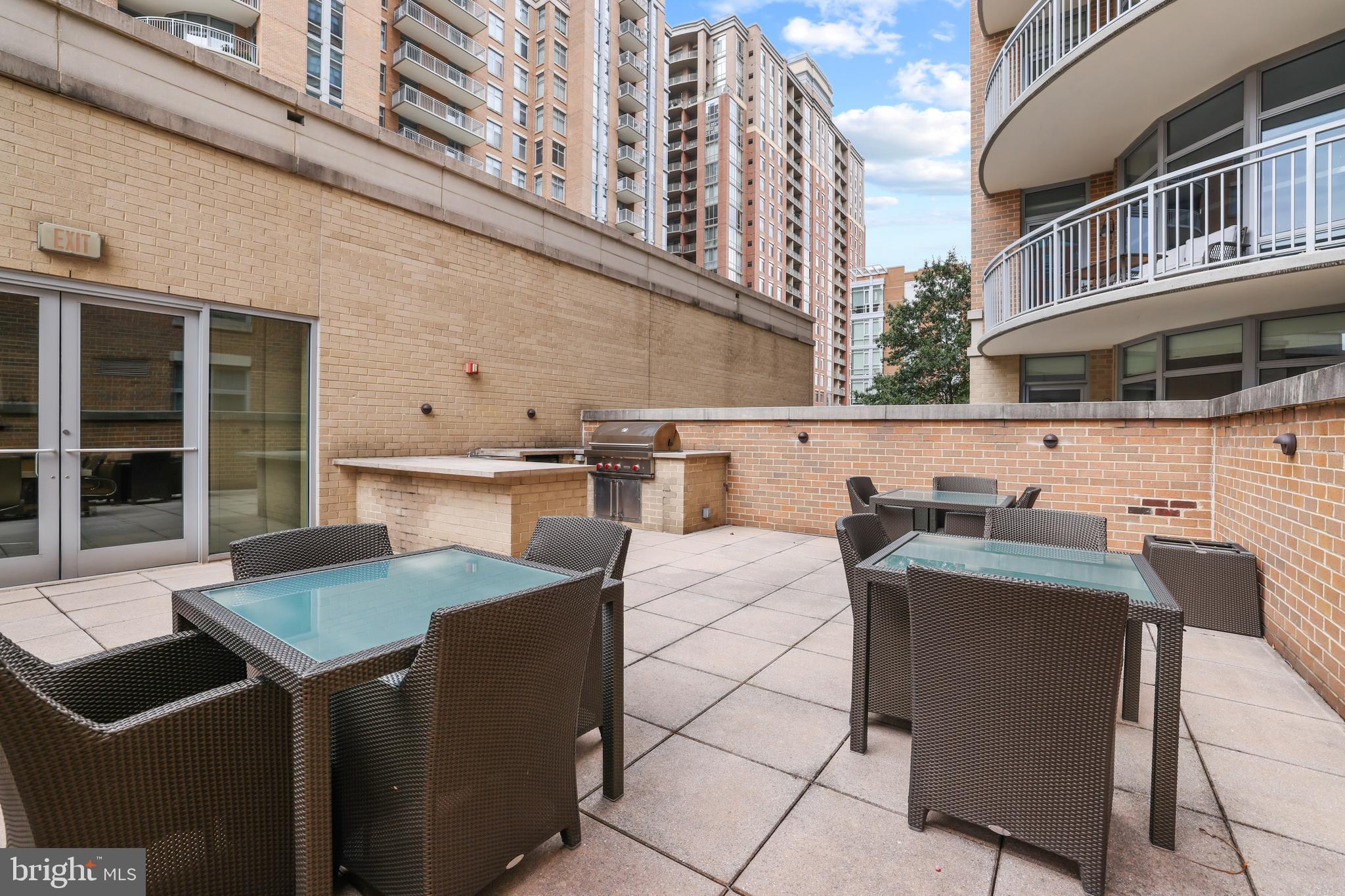 11990 Market STREET Unit: 906