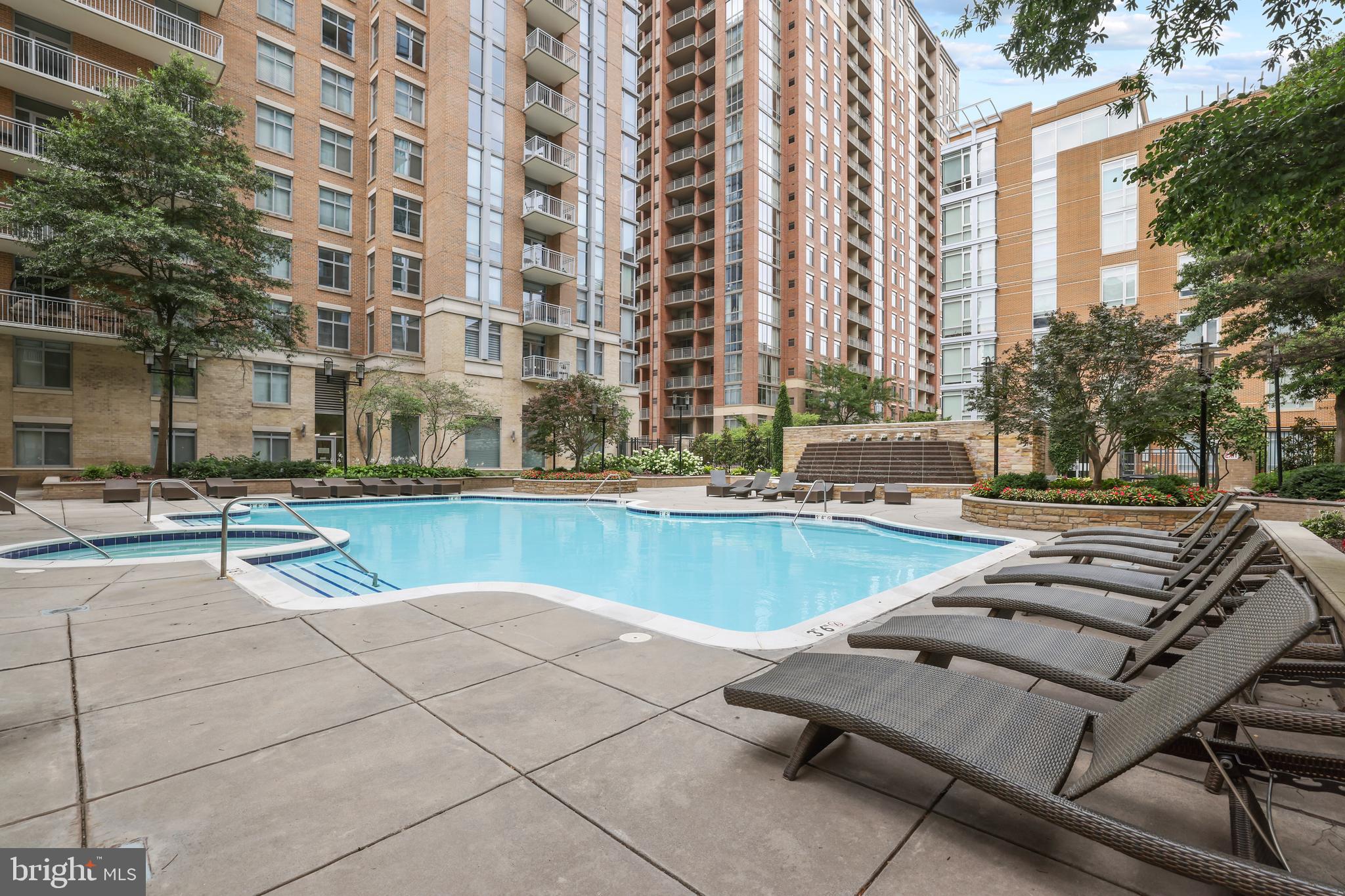 11990 Market STREET Unit: 906