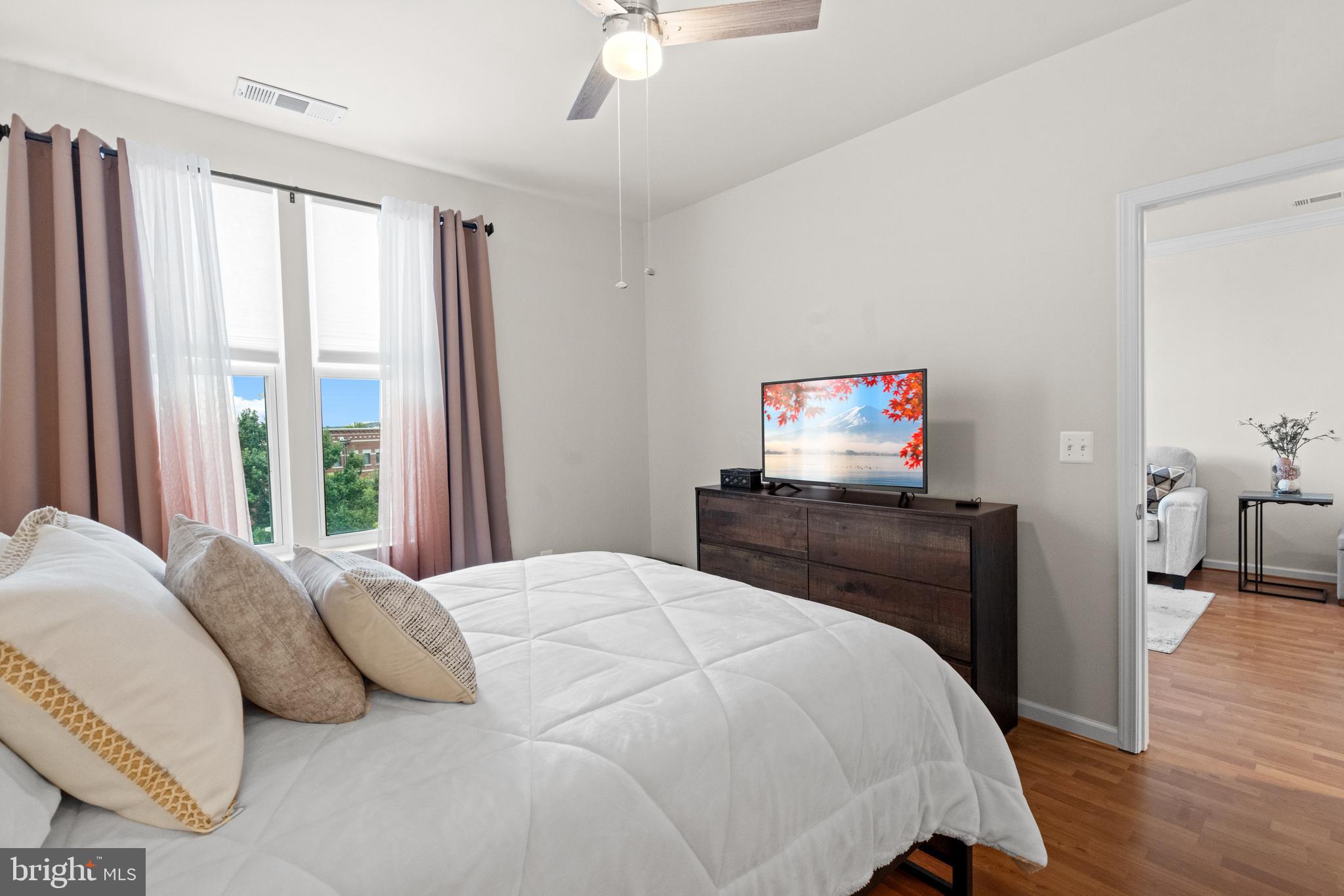 12000 Market STREET Unit: 380