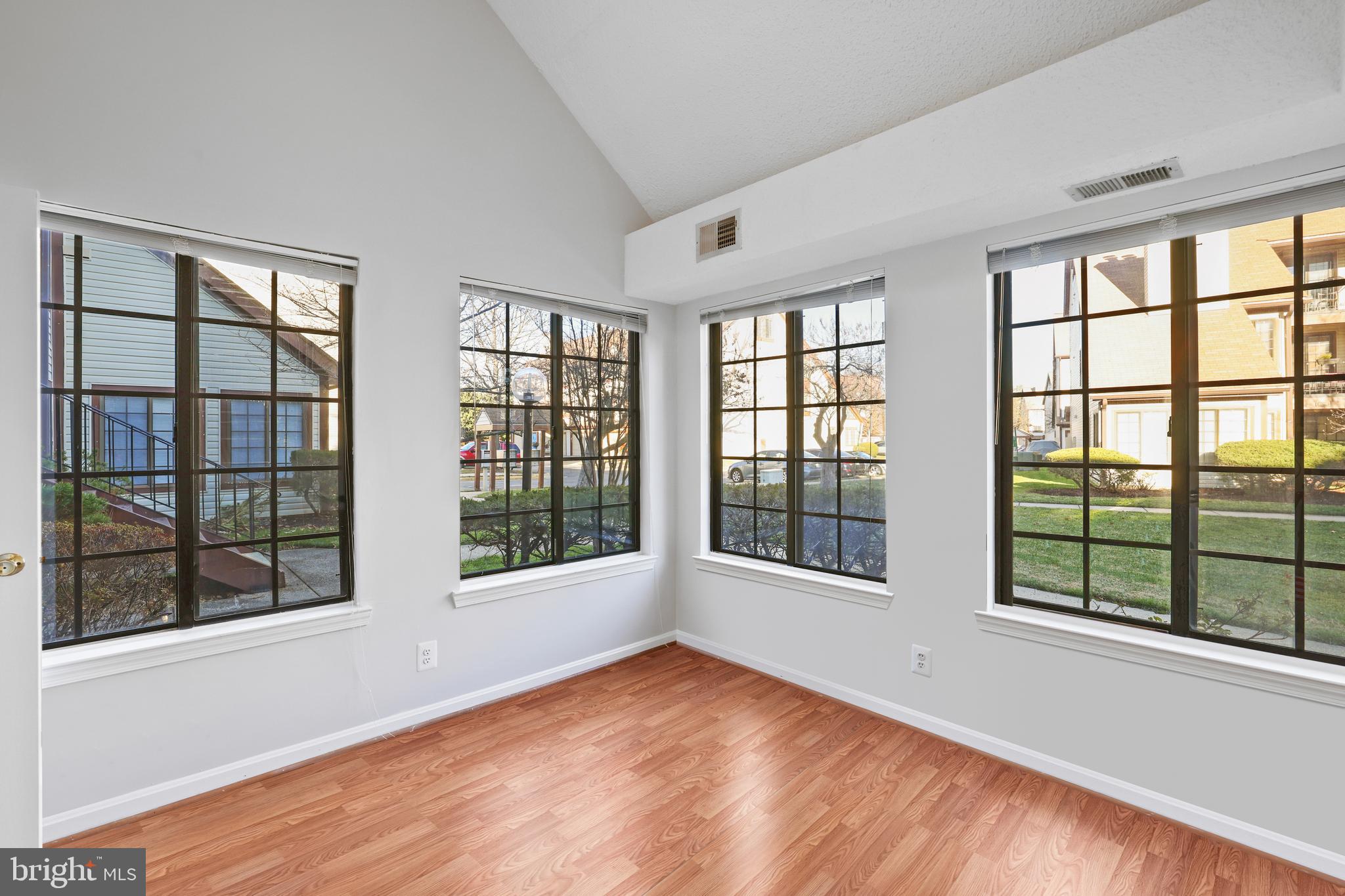 6017 Curtier DRIVE Unit: 6017A