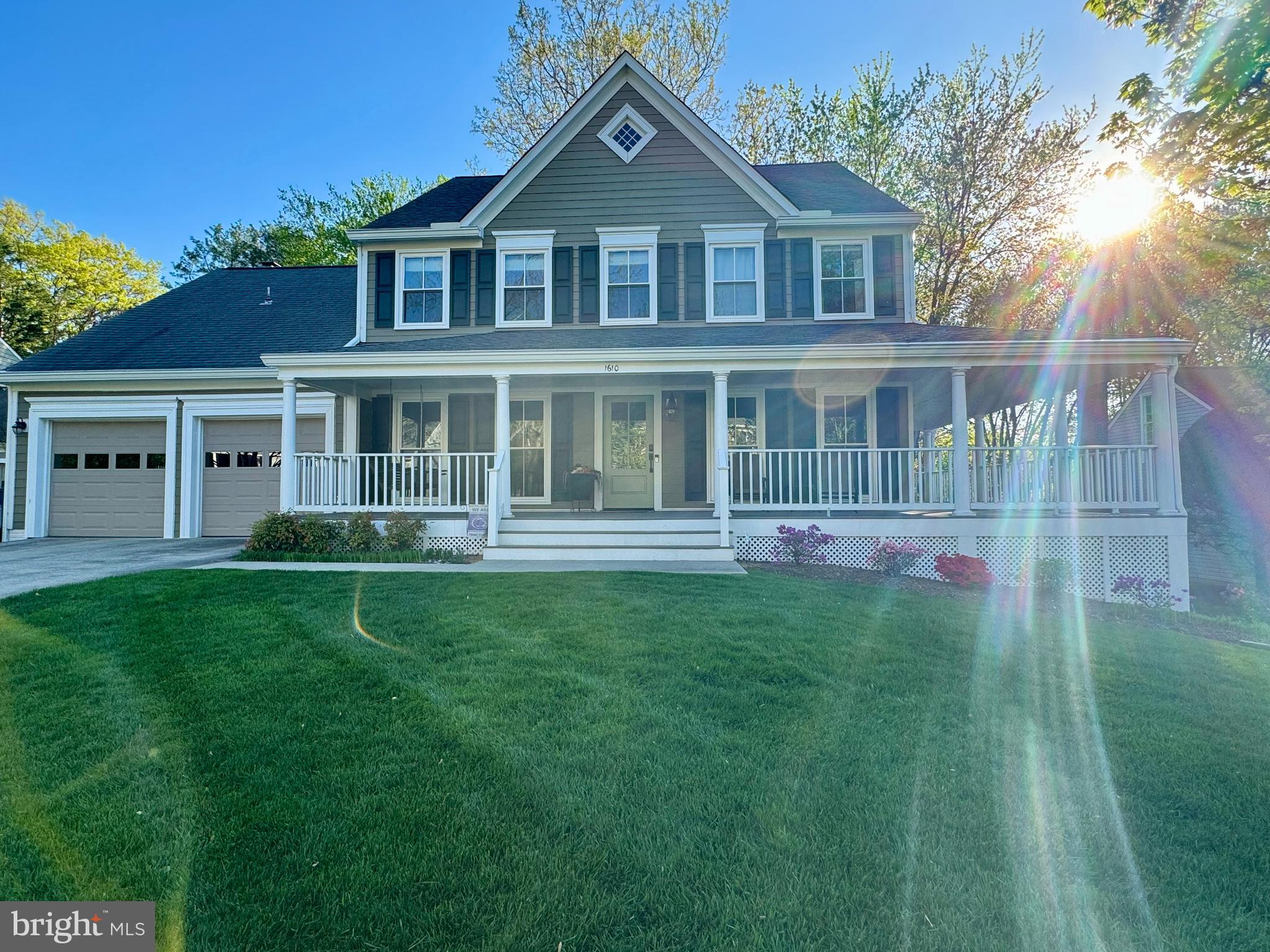 1610 Autumnwood Dr