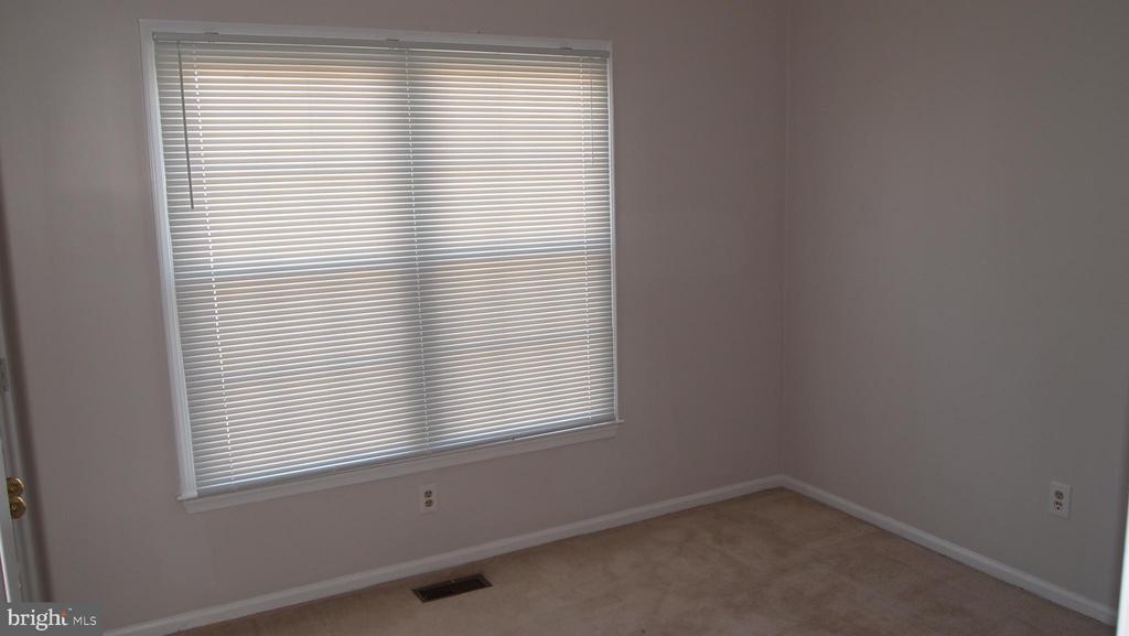 12307 FOX LAKE CT