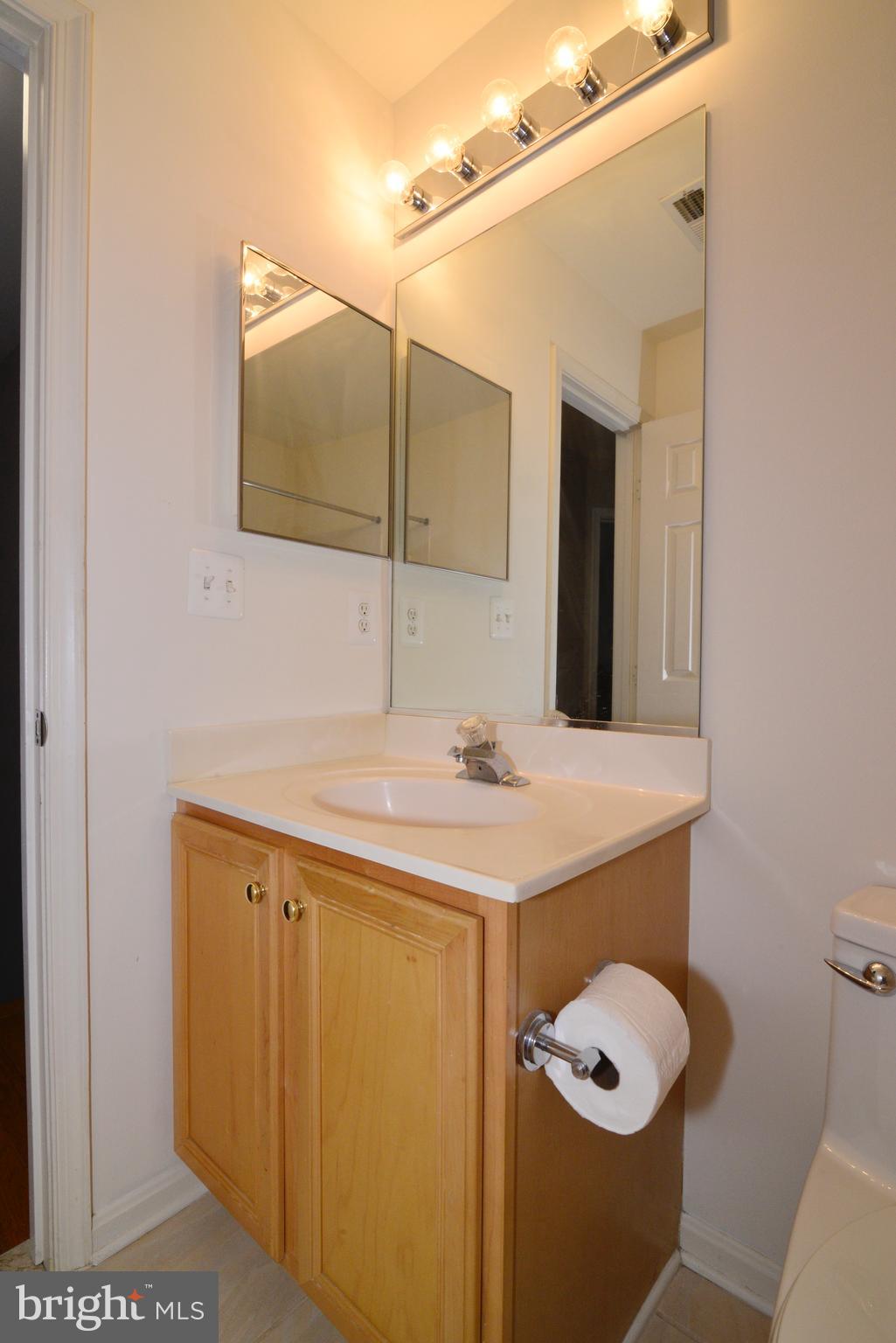 2516 ISHAM RANDOLPH DR