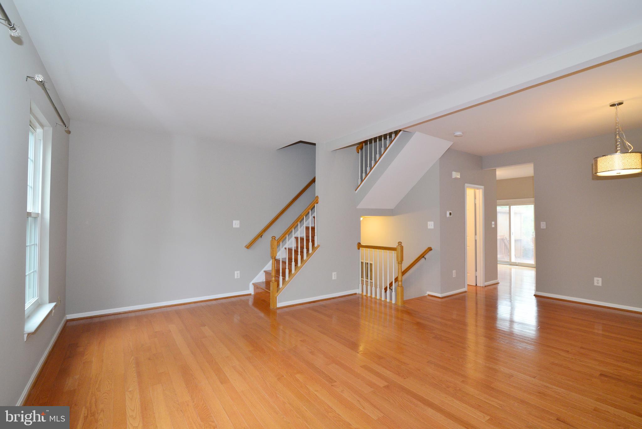 2516 ISHAM RANDOLPH DR