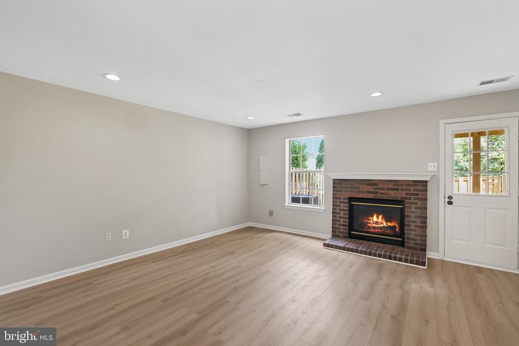 14474 Cider House Ln