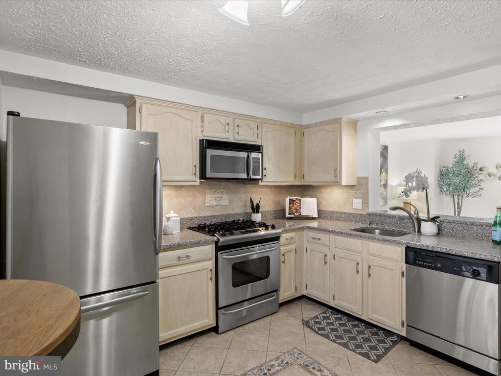 14566 Olde Kent Rd
