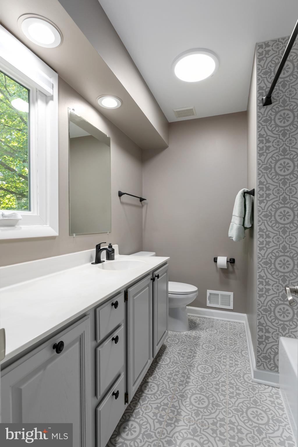 11554 BRASS LANTERN CT